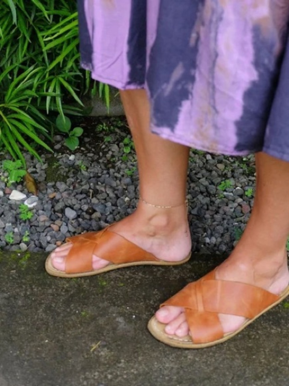 Grounding & Earthing Barefoot Crossover Slide-In Sandals - Honey Brown